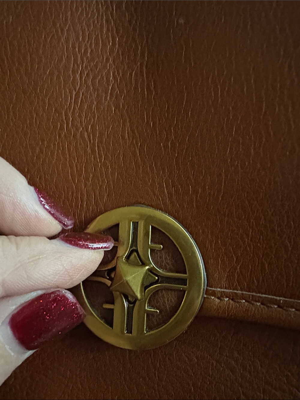 Fossil Tan Leather Crossbody Bag with Brass Logo - Picture 9 of 9